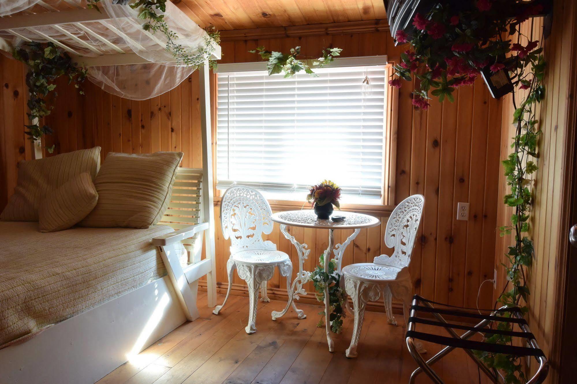 Auberge Papillon Lune Richmond Dış mekan fotoğraf